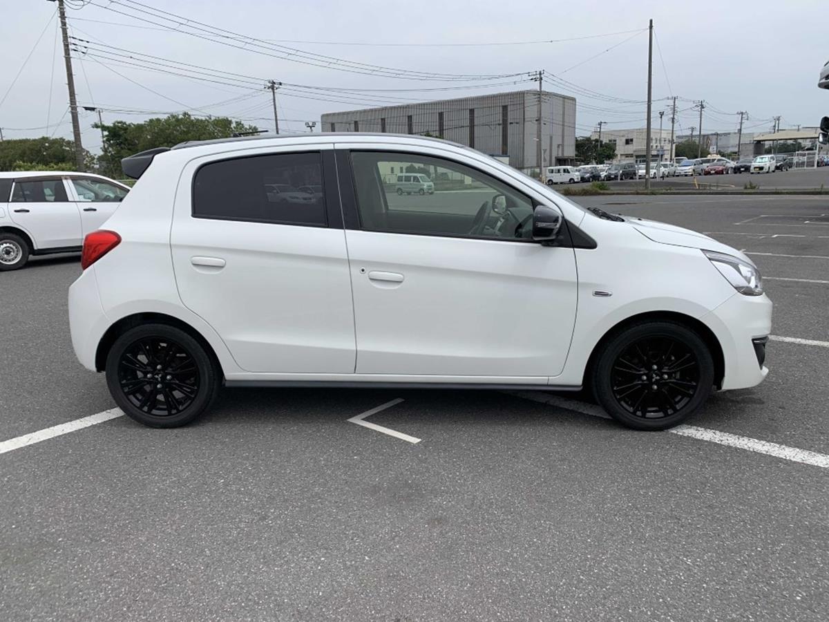 Mitsubishi Mirage Black Edition Axesso Cars